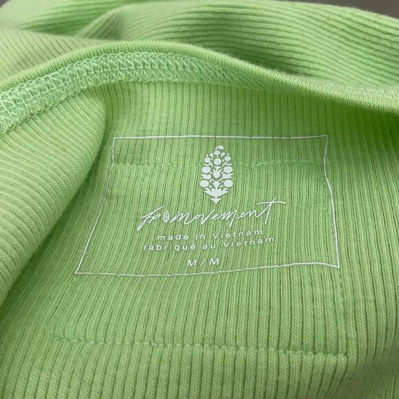 Free People Movement Throw and Go Tank Top M lime sq. Neck ribbed rounded hem - Picture 4 of 9